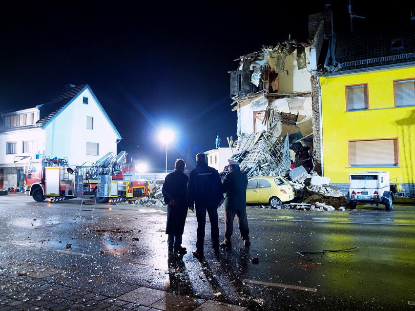 Hausexplosion Bruehl bei Koeln Pingsdorferstr P031.JPG